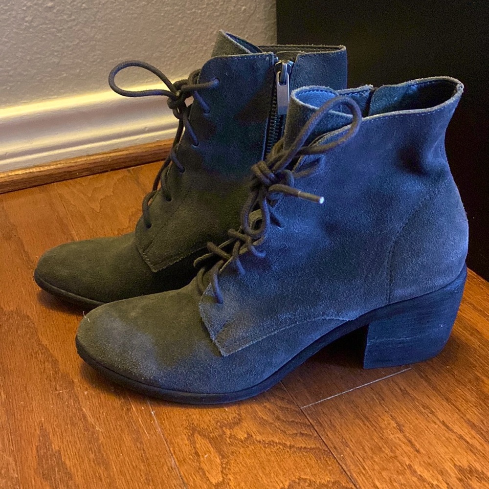 Dolce Vita booties